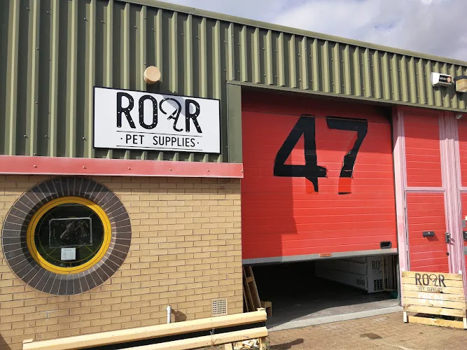 Roar Pet Supplies